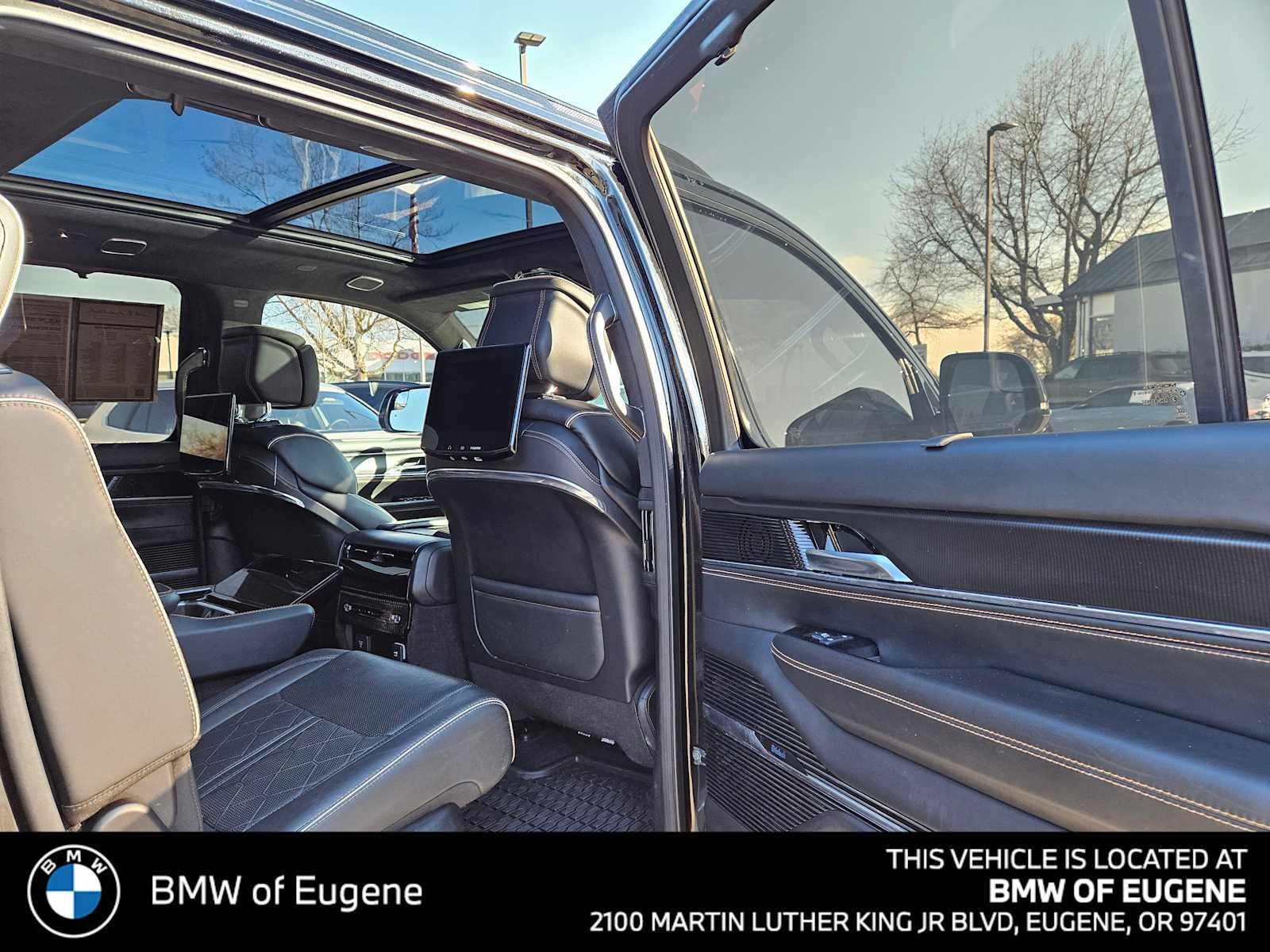 2024 Jeep Grand Wagoneer Series III Obsidian