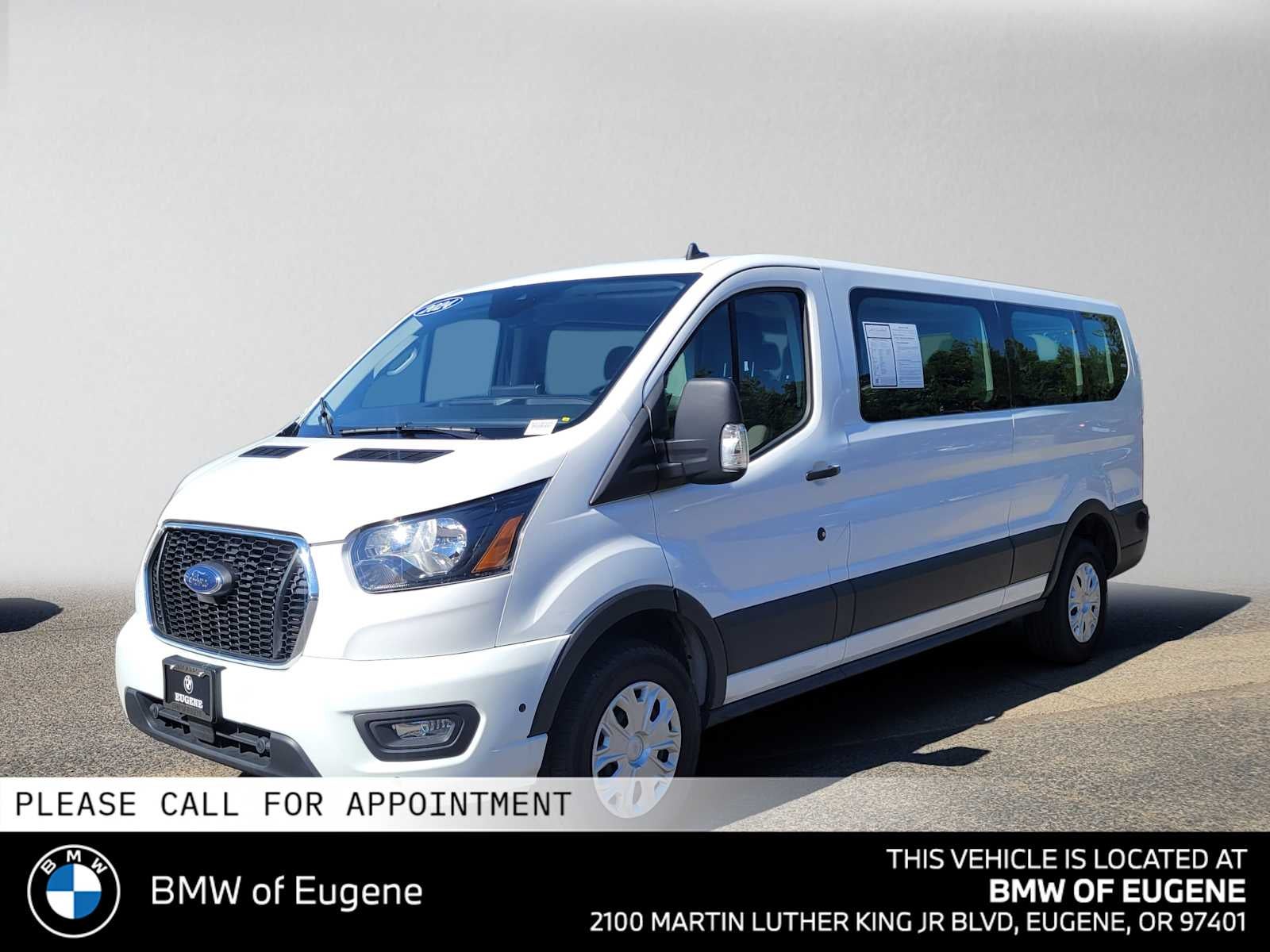 2024 Ford Transit Passenger Wagon XLT