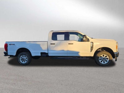 2023 Ford Super Duty F-350 SRW XLT