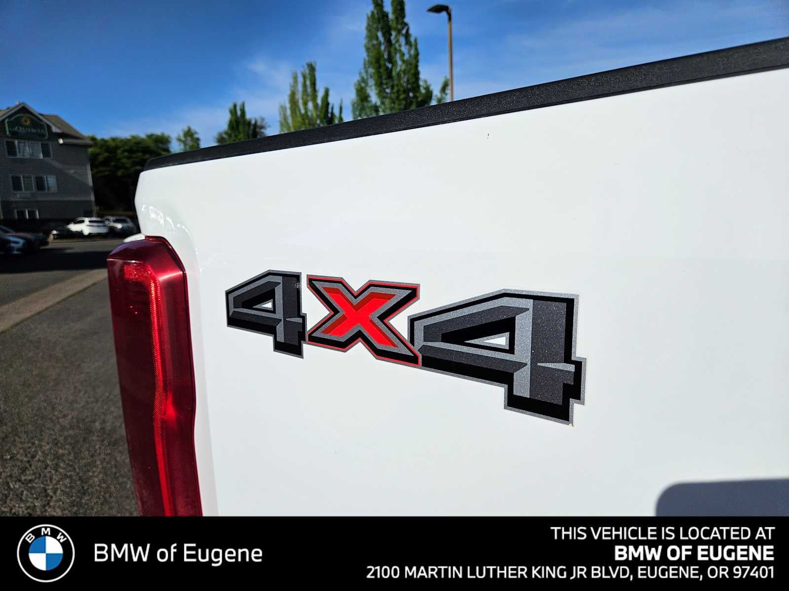 2023 Ford Super Duty F-350 SRW Pickup XLT