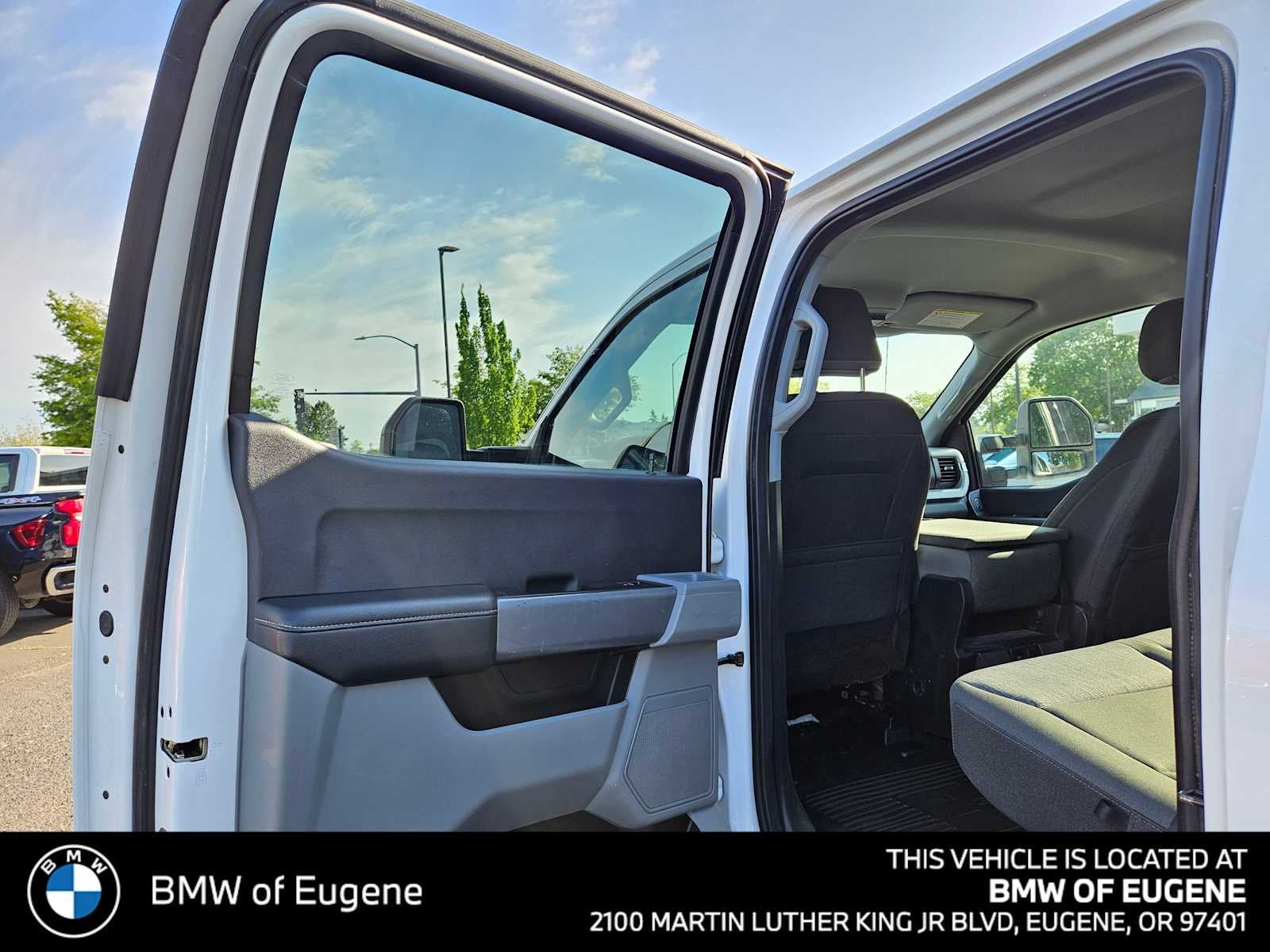 2023 Ford Super Duty F-350 SRW Pickup XLT