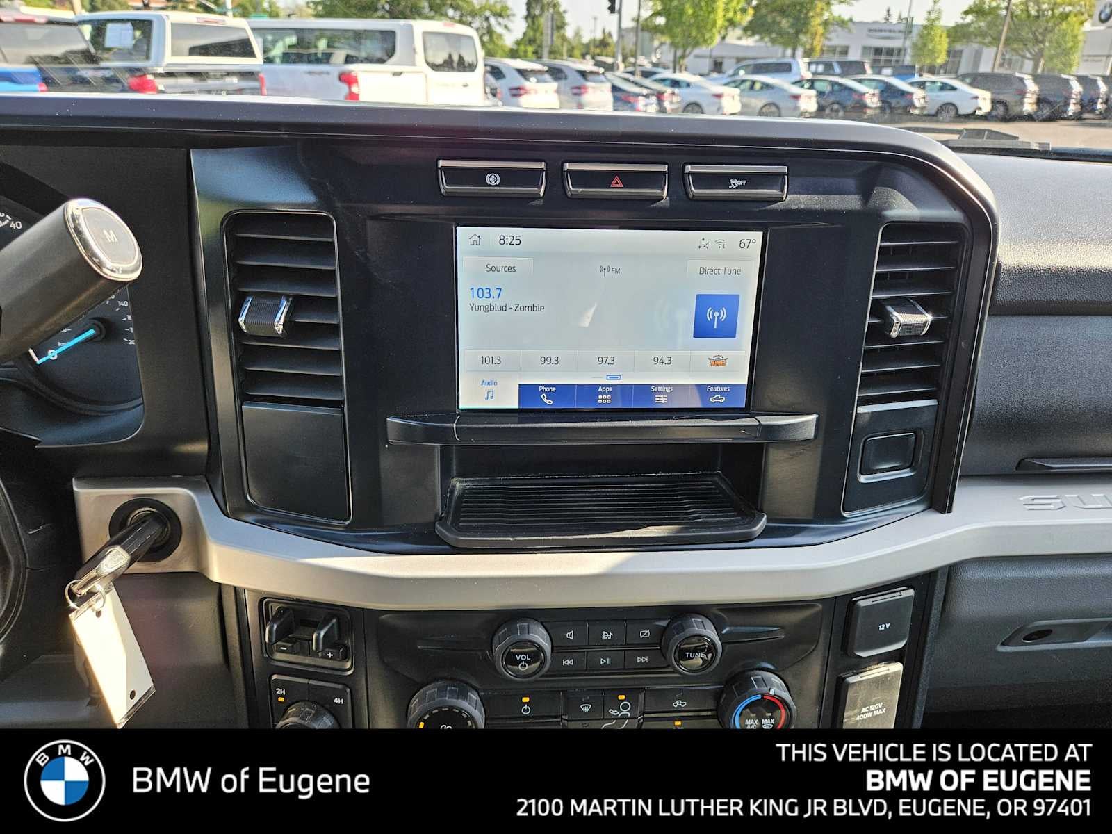 2023 Ford Super Duty F-350 SRW Pickup XLT