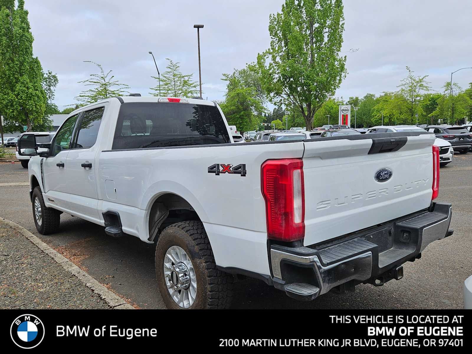 2023 Ford Super Duty F-350 SRW Pickup XLT
