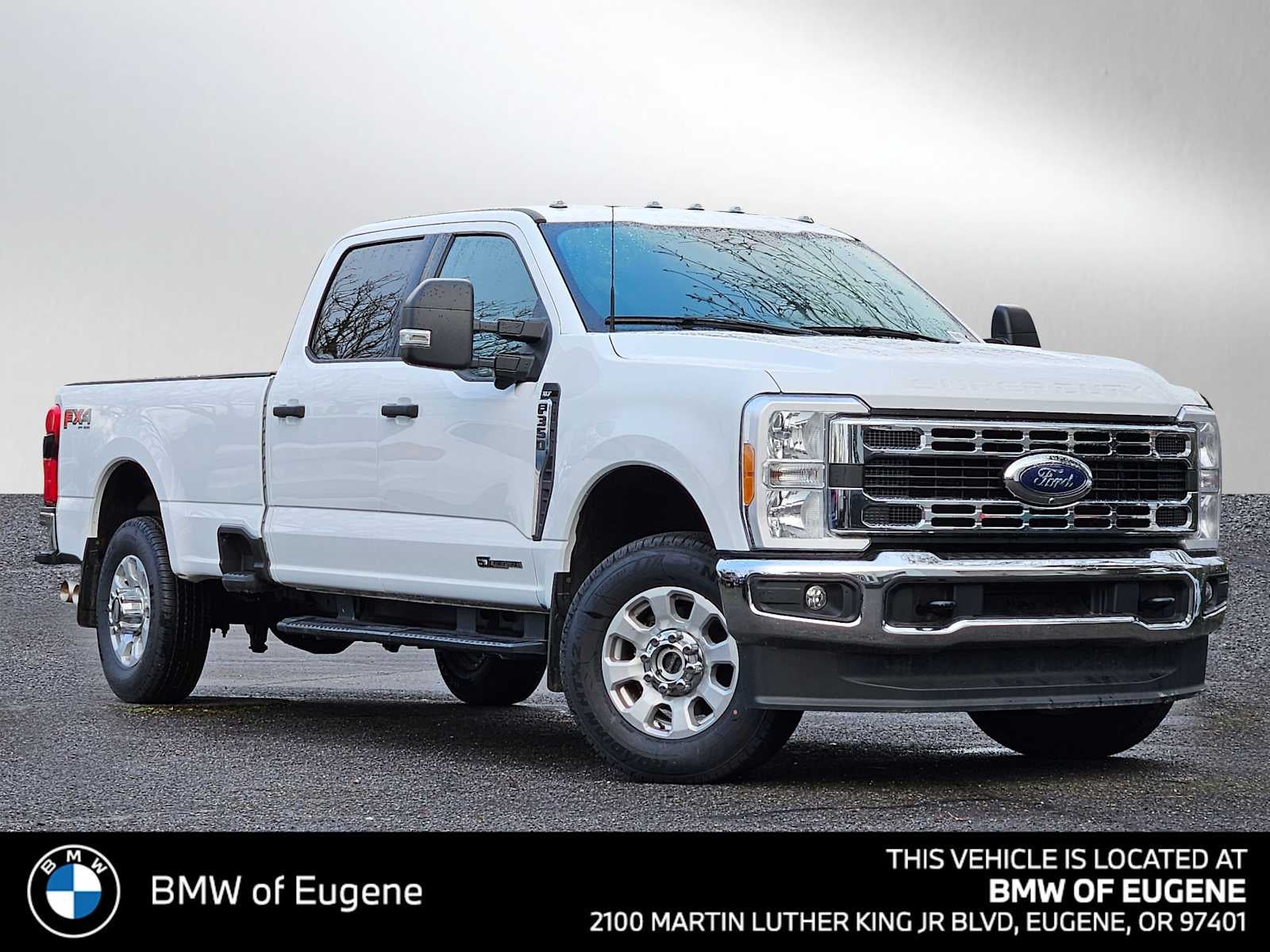 2023 Ford Super Duty F-350 SRW Pickup XLT