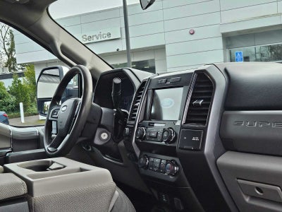 2022 Ford Super Duty F-350 SRW Pickup XLT