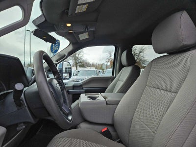 2022 Ford Super Duty F-350 SRW Pickup XLT