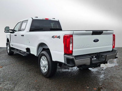 2023 Ford Super Duty F-350 SRW XLT