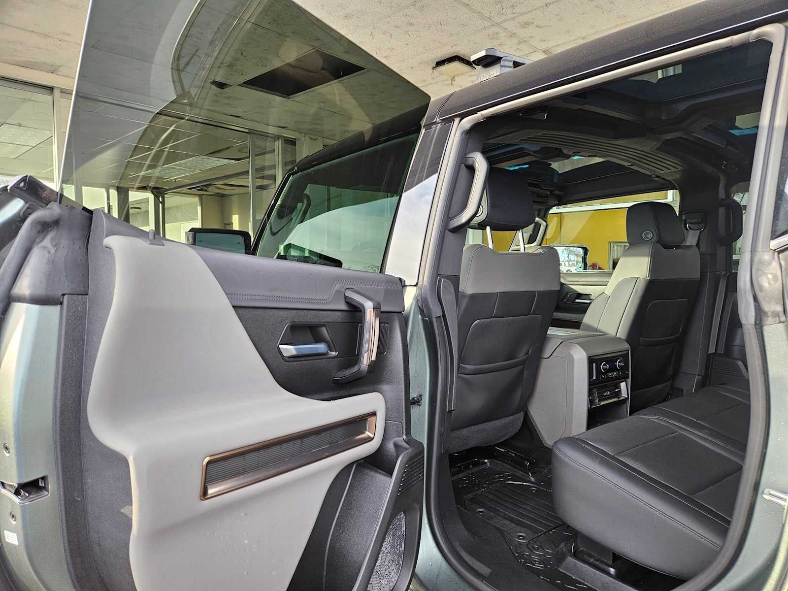 2024 GMC HUMMER EV SUV 3X