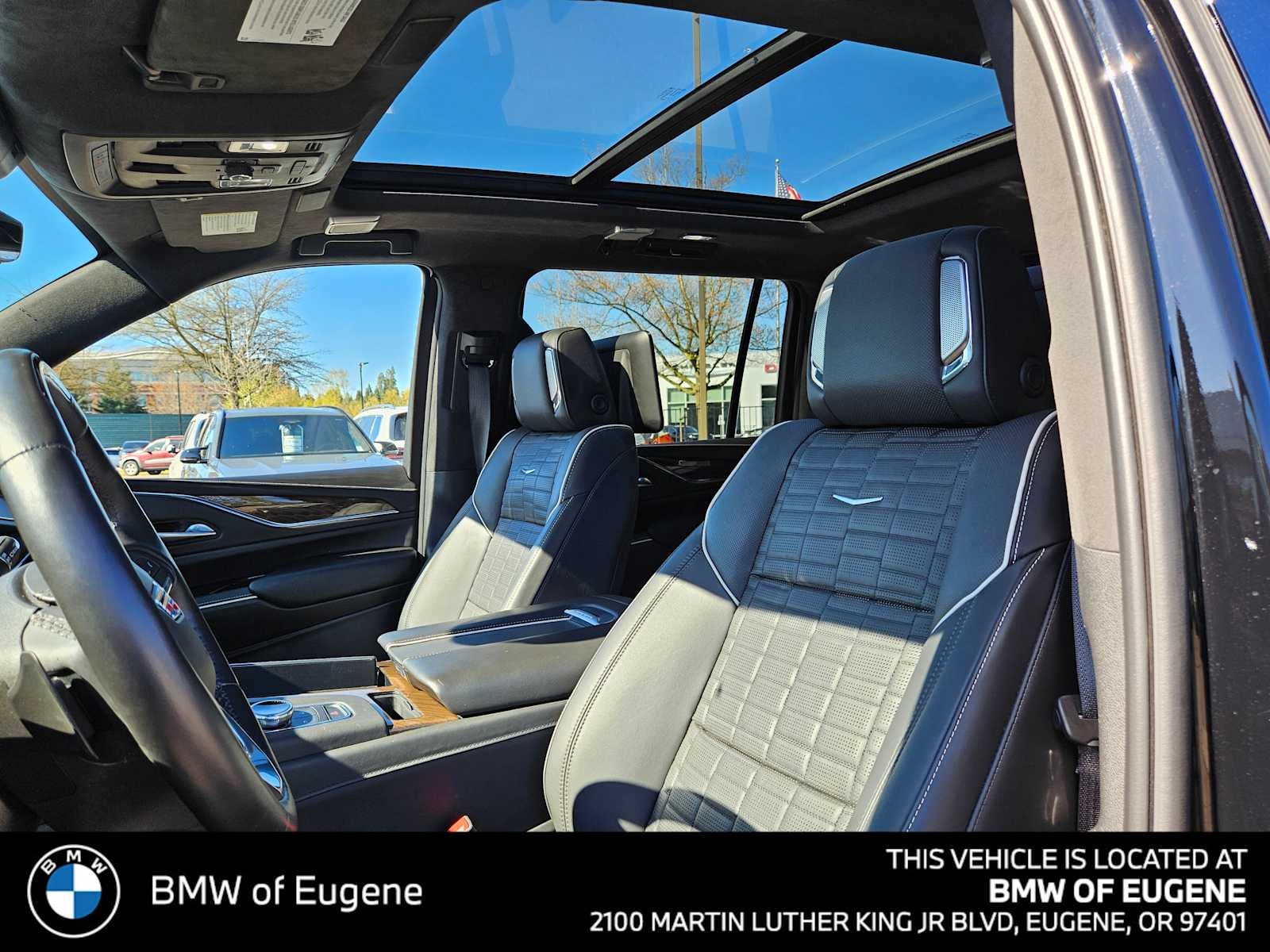 2024 Cadillac Escalade ESV 4WD Premium Luxury Platinum