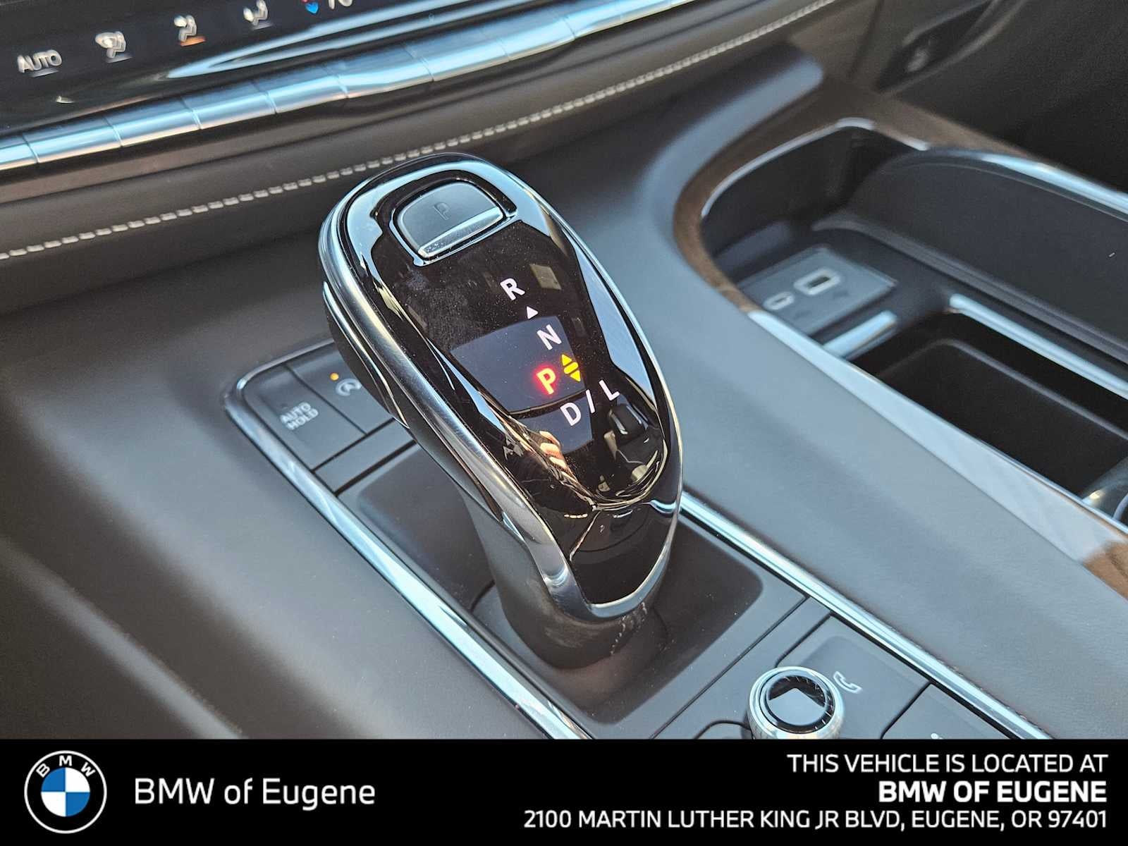 2024 Cadillac Escalade ESV 4WD Premium Luxury Platinum