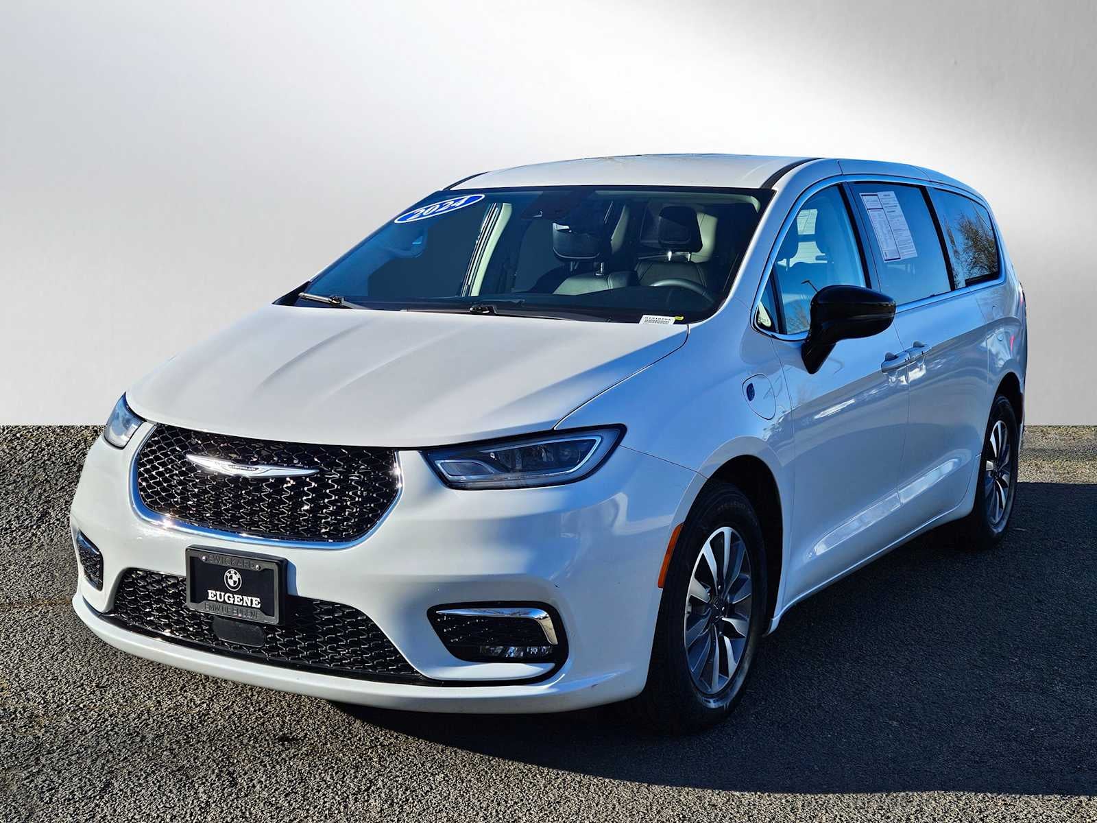 2024 Chrysler Pacifica Hybrid Select