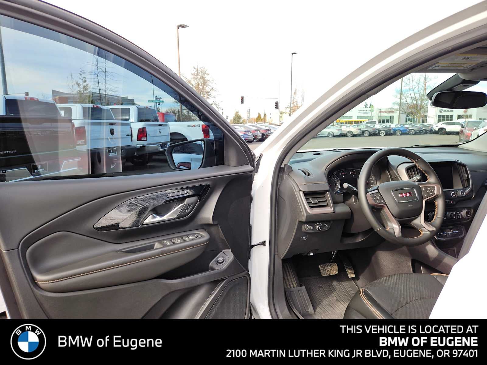 2023 GMC Terrain AT4