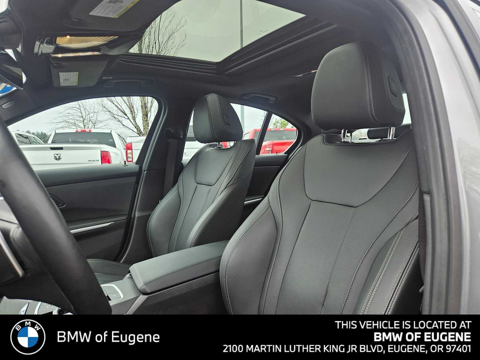 2024 BMW 330i xDrive 330i xDrive