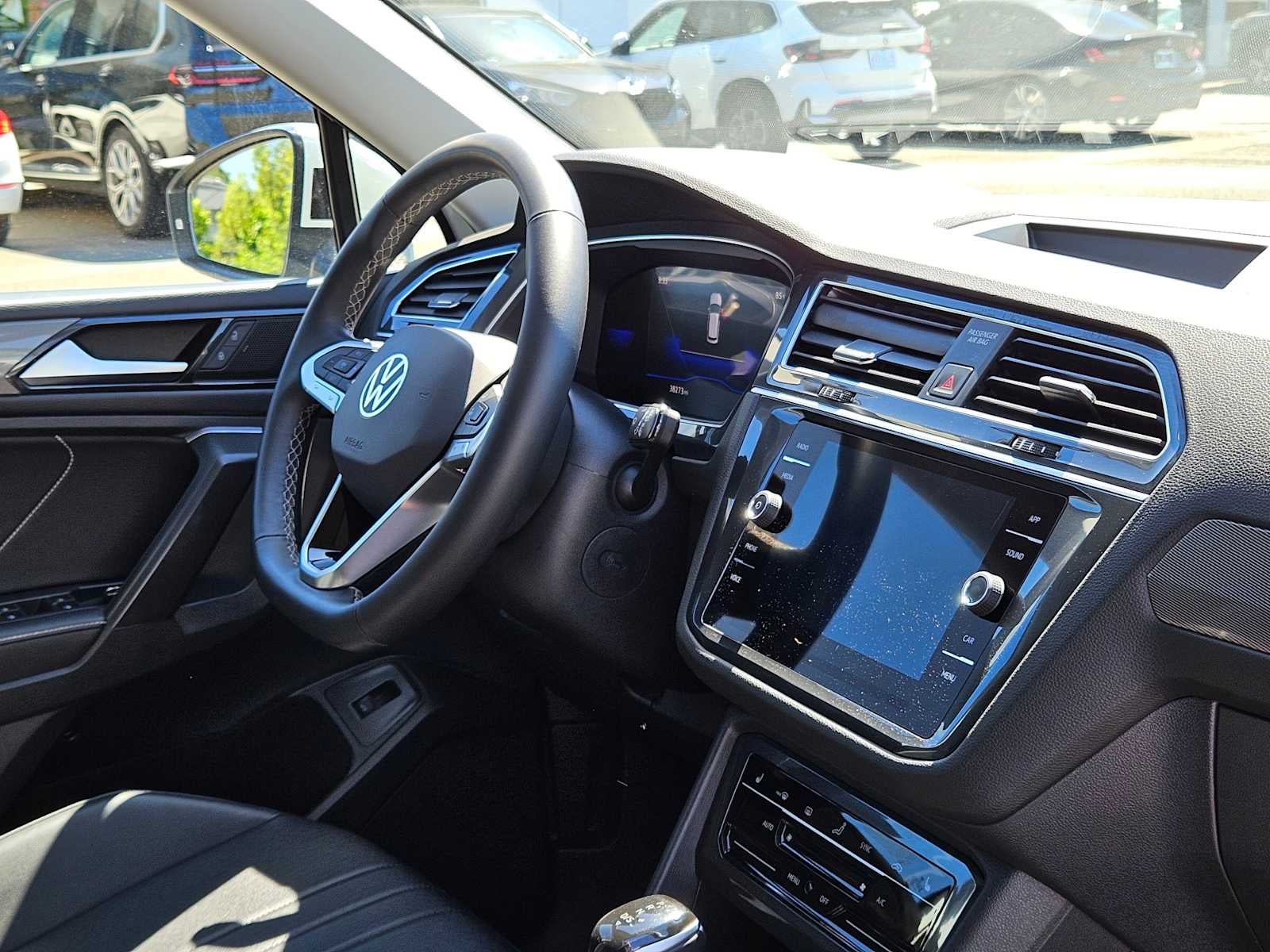 2024 Volkswagen Tiguan SE