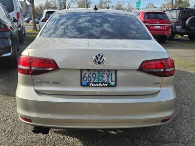 2016 Volkswagen Jetta 1.8T SEL