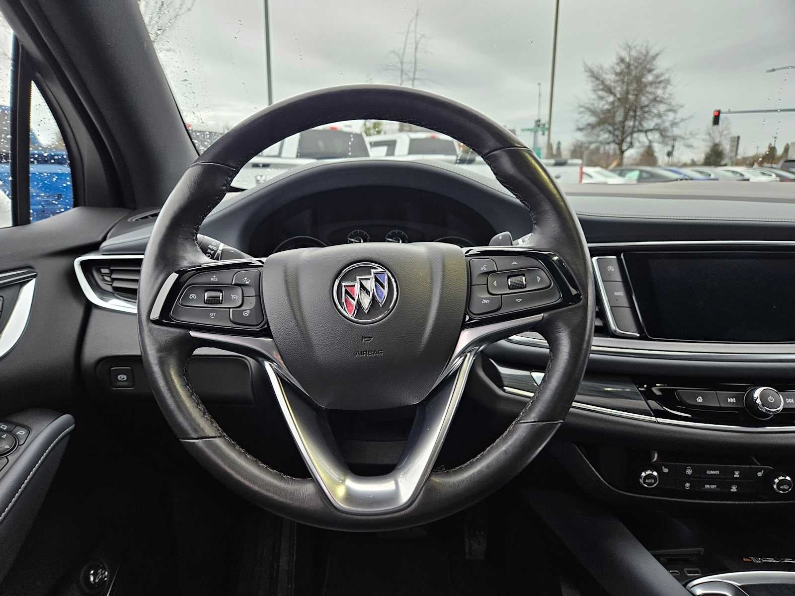 2023 Buick Enclave Essence