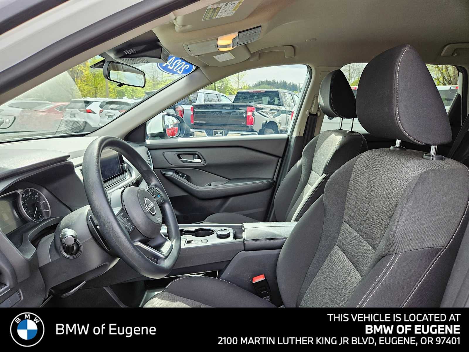 2024 Nissan Rogue SV