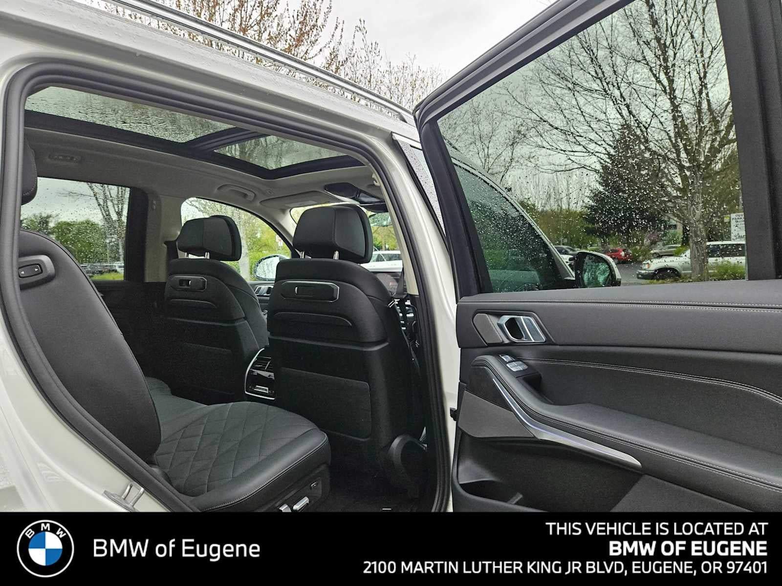 2025 BMW X7 xDrive40i xDrive40i