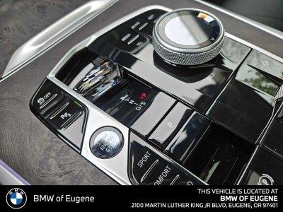 2025 BMW X7 xDrive40i xDrive40i