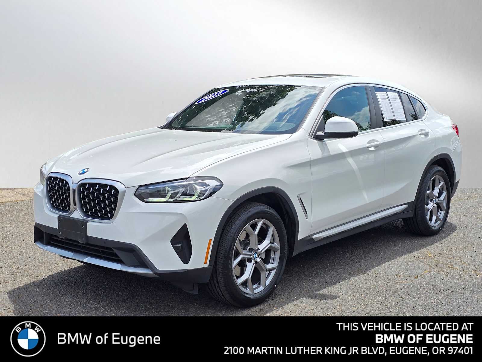 2025 BMW X4 xDrive30i xDrive30i
