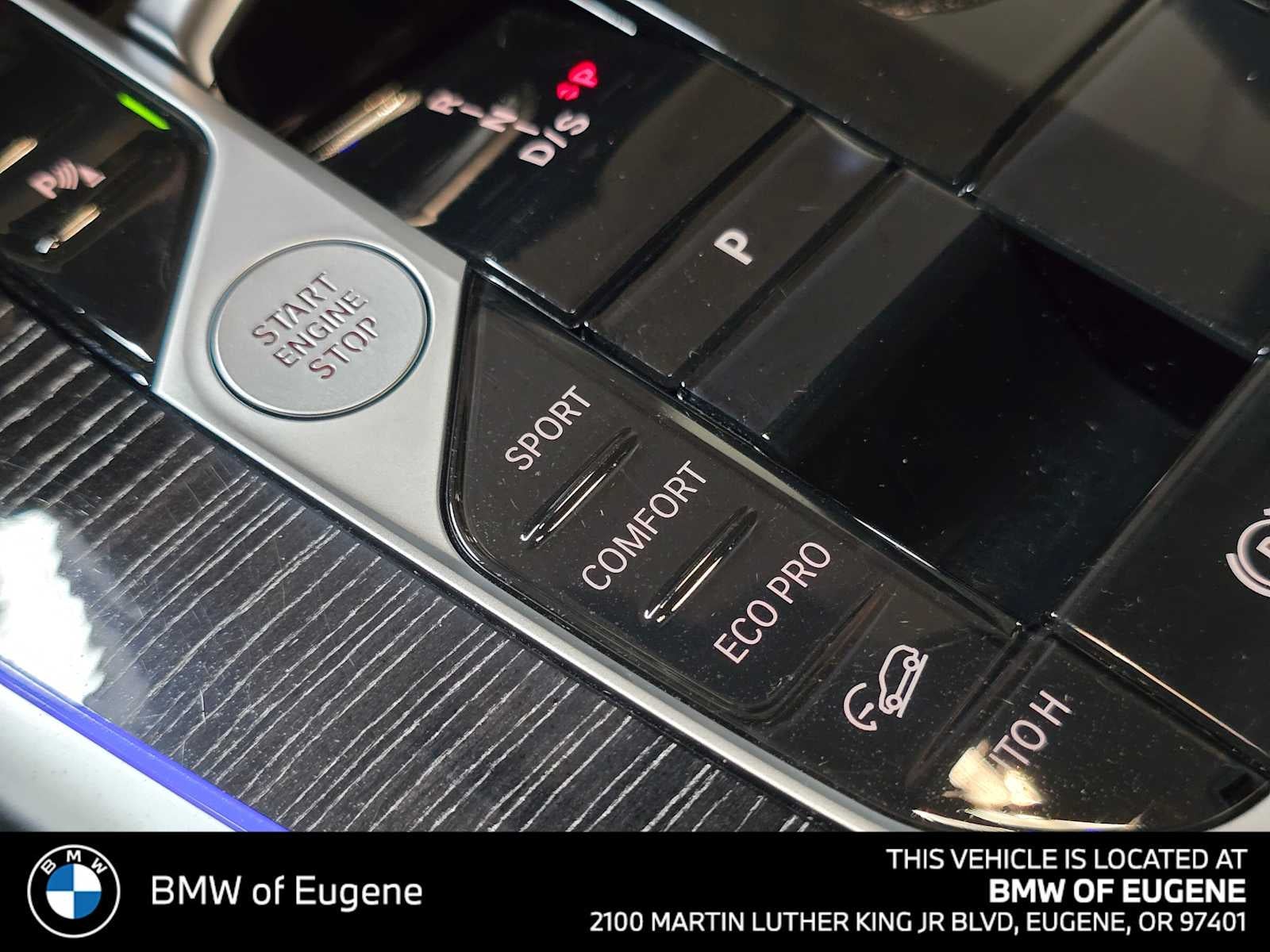 2023 BMW X7 M60i M60i