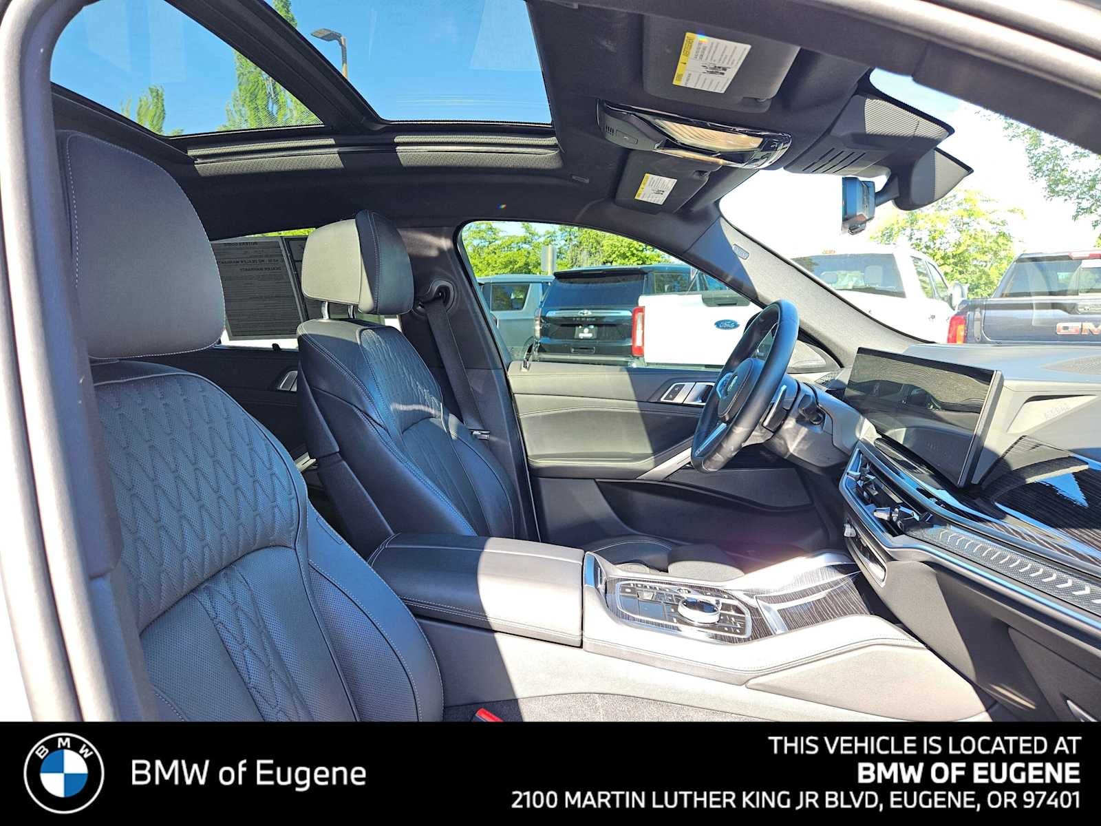 2024 BMW X6 xDrive40i xDrive40i