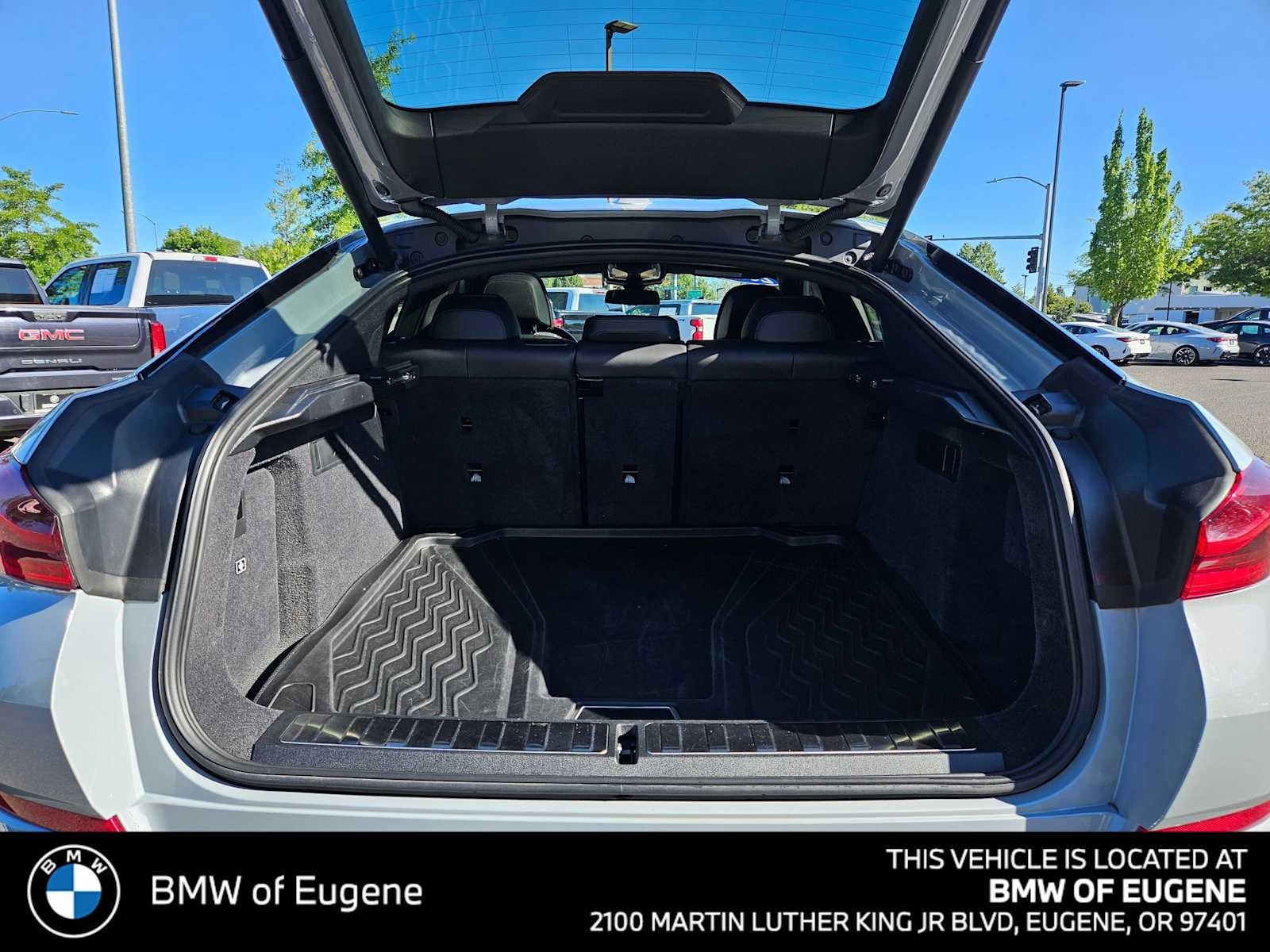 2024 BMW X6 xDrive40i xDrive40i