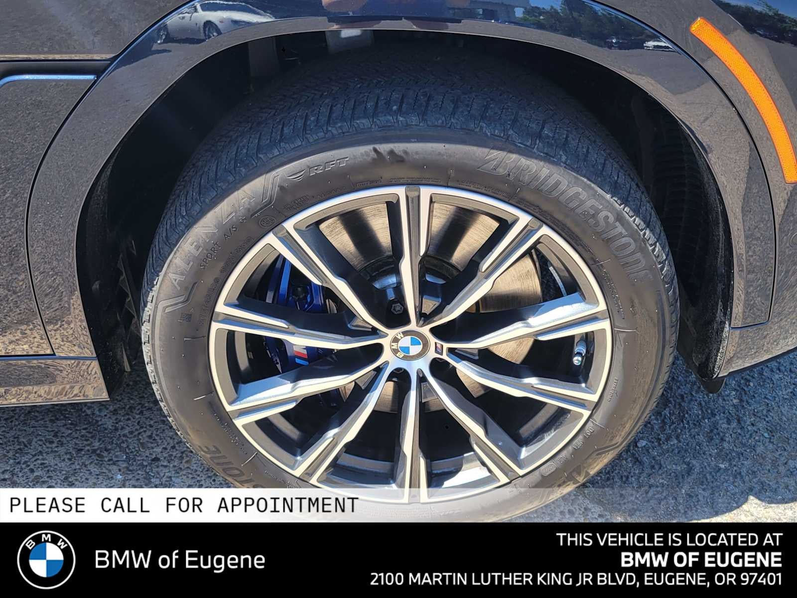 2023 BMW X6 M50i