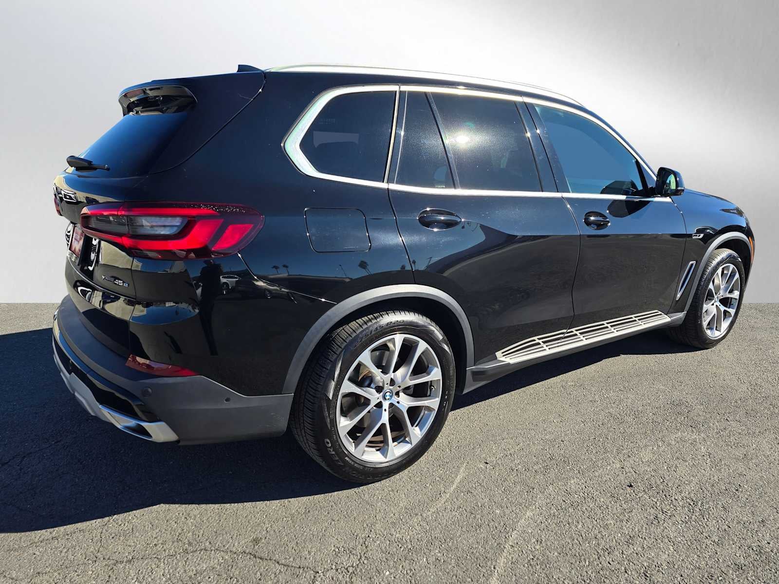 2023 BMW X5 xDrive45e