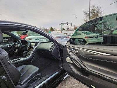 2017 INFINITI Q60 3.0t Premium