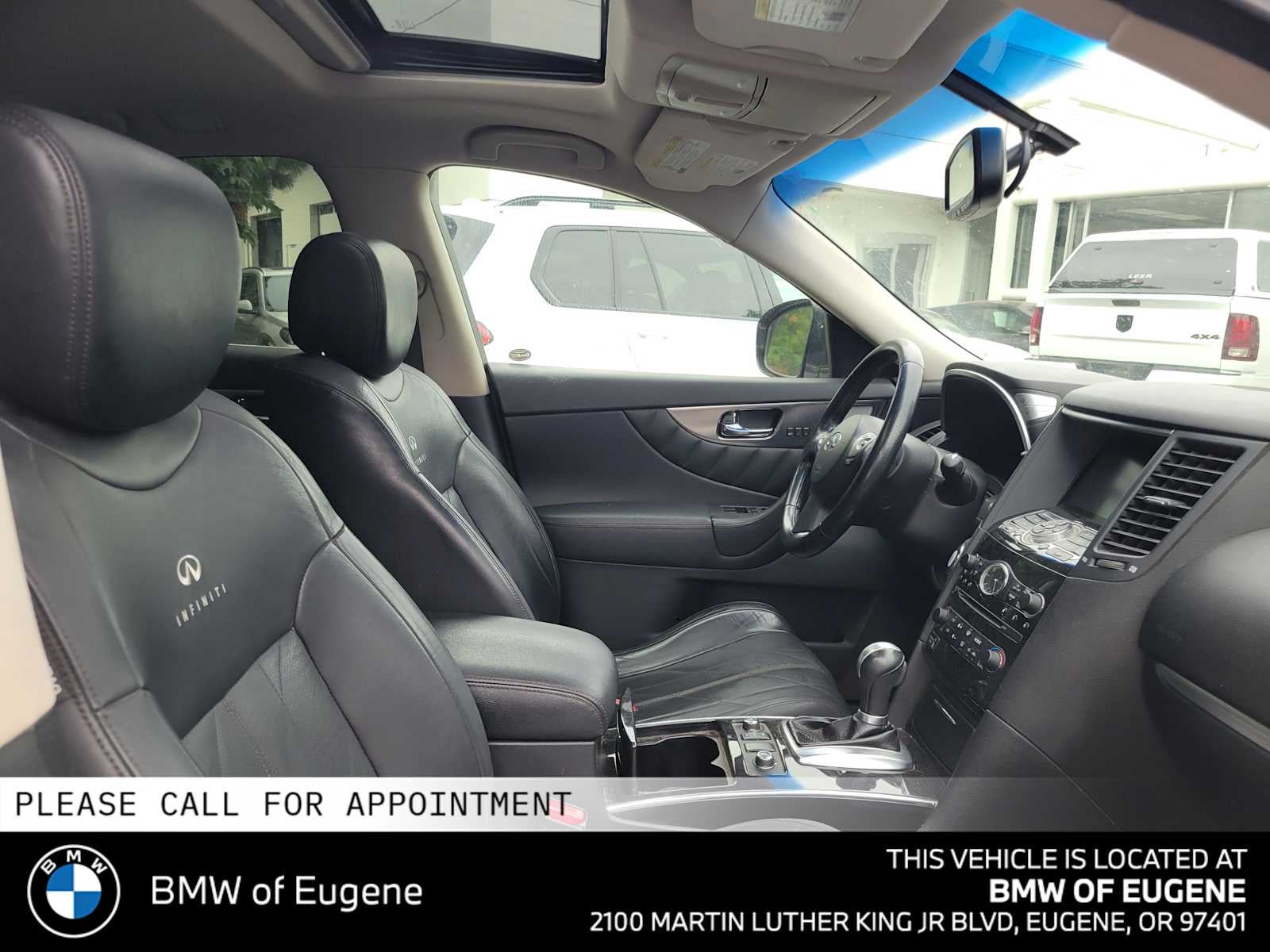 2010 INFINITI FX35 AWD 4dr