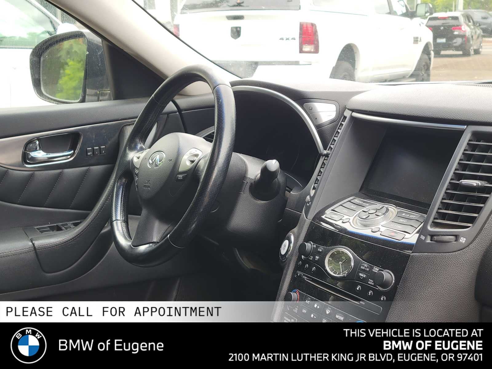 2010 INFINITI FX35 AWD 4dr