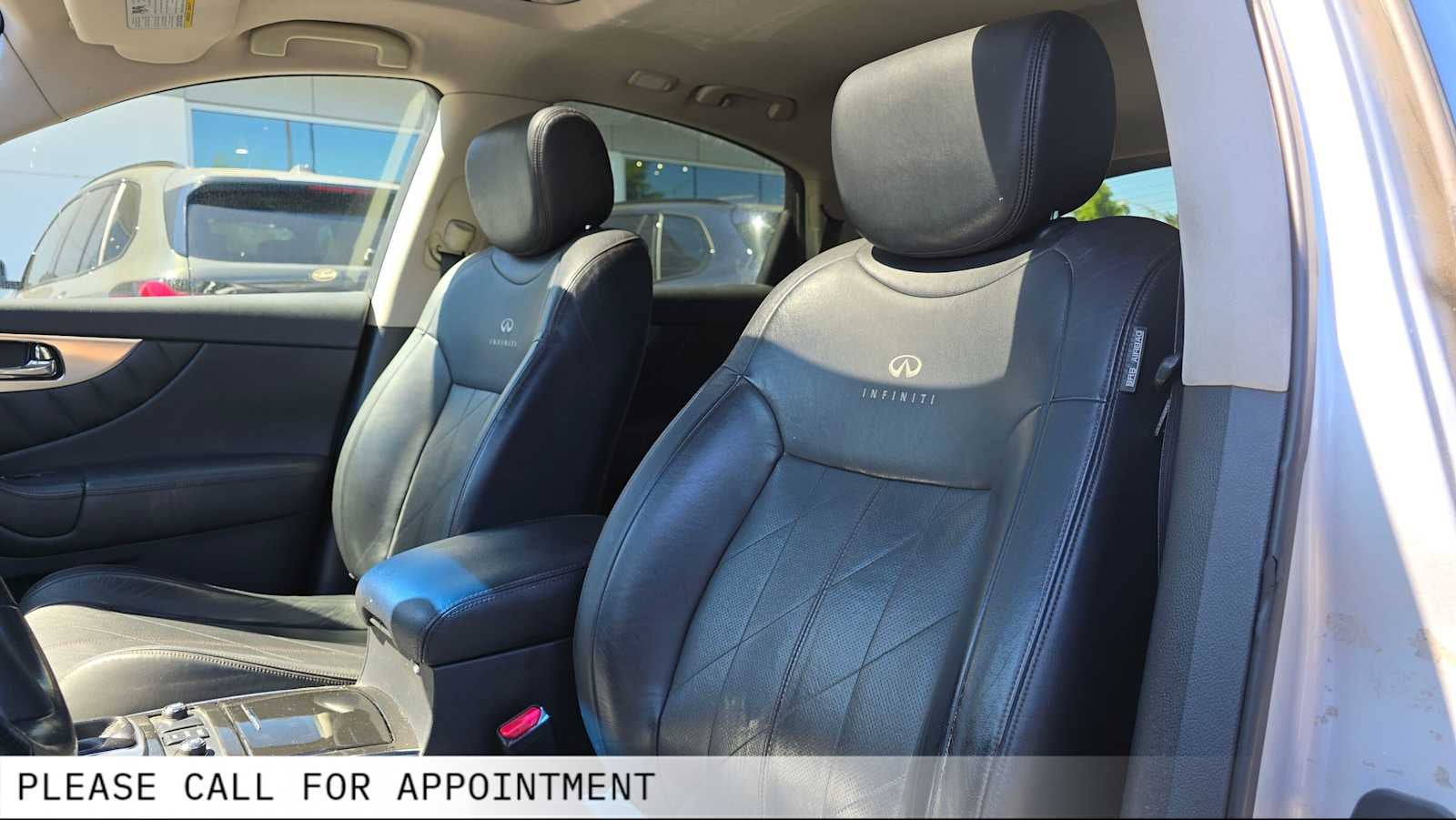2010 INFINITI FX35 AWD 4dr