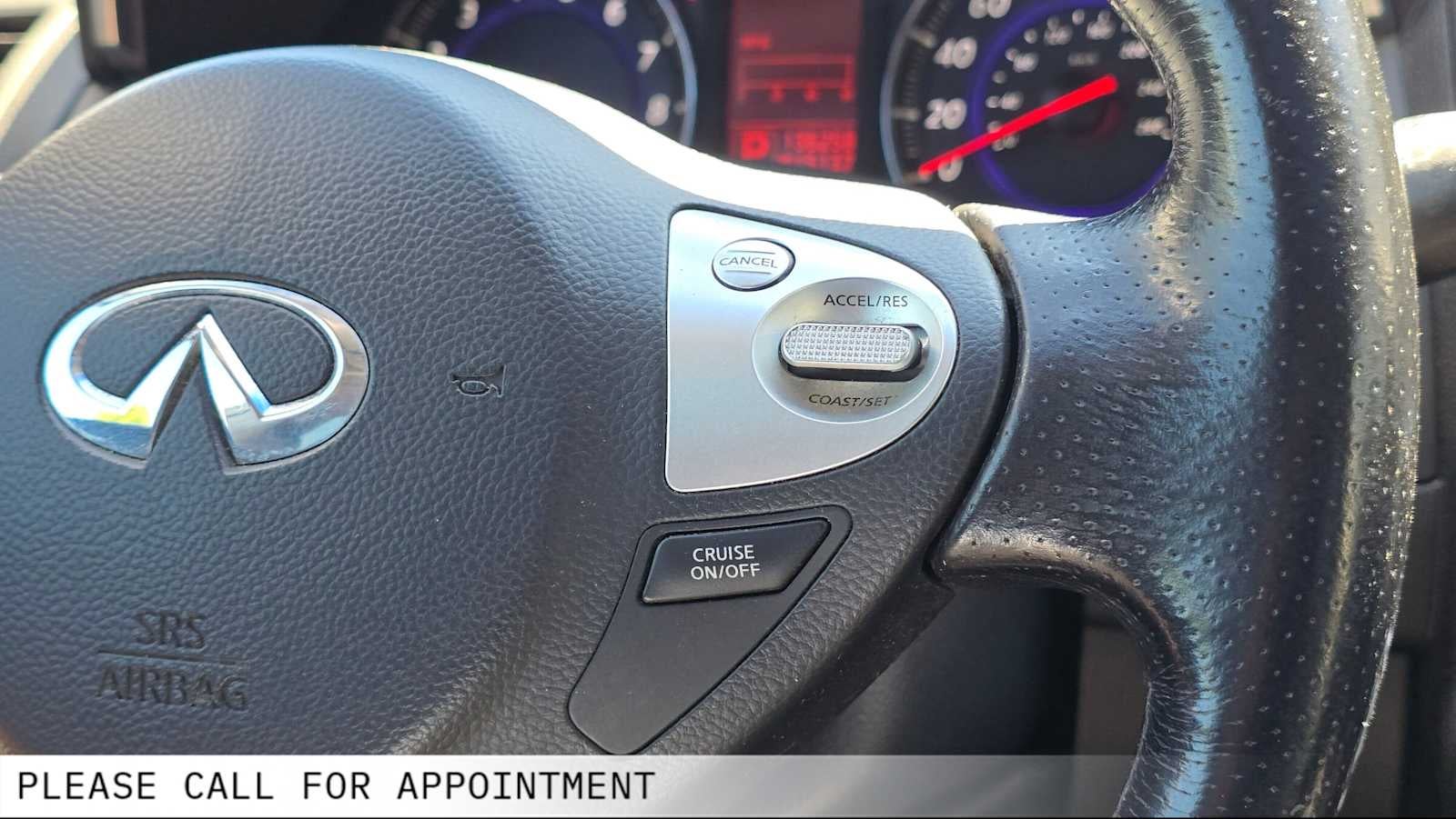 2010 INFINITI FX35 AWD 4dr