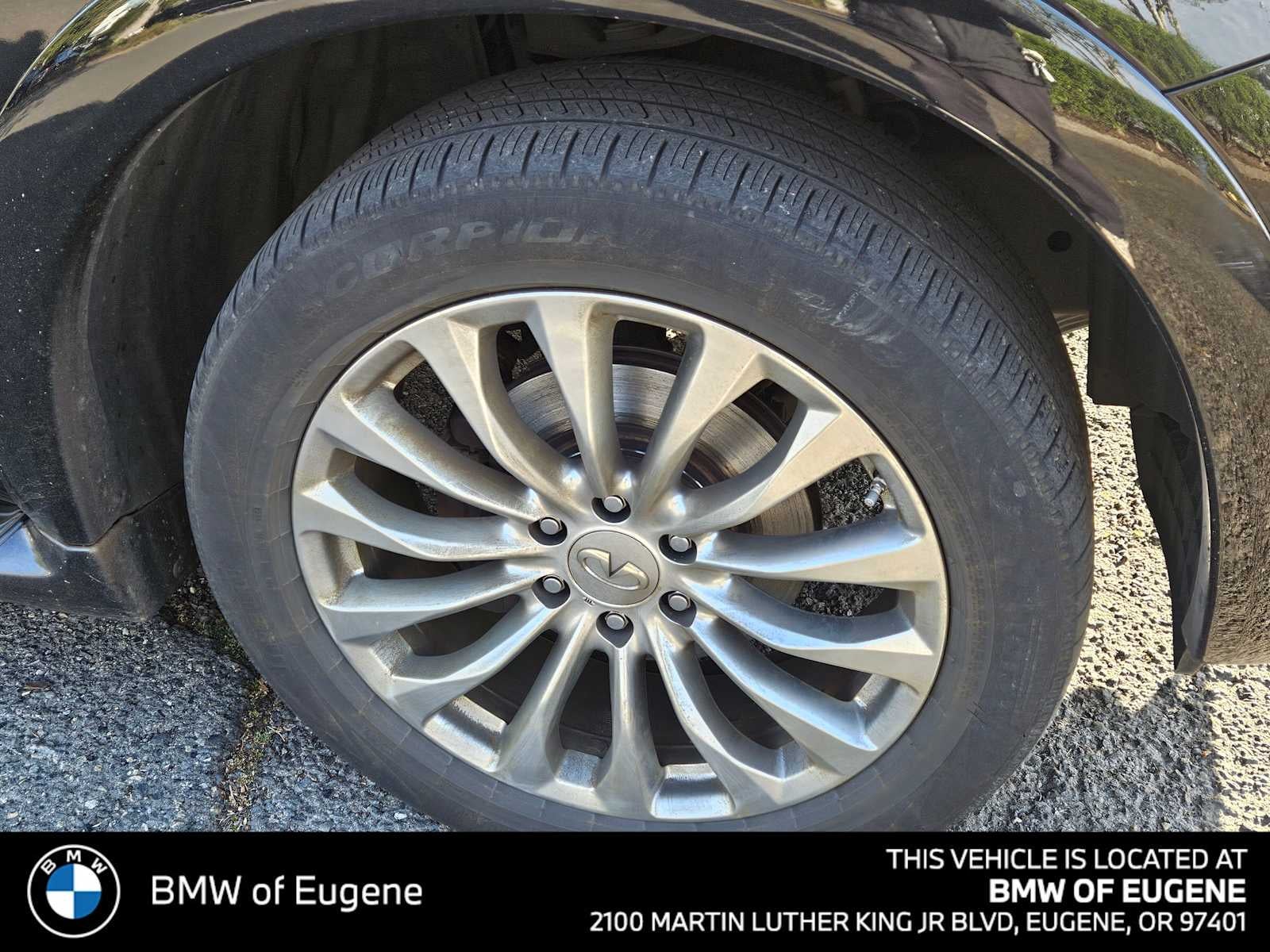 2015 INFINITI QX80 4WD 4dr