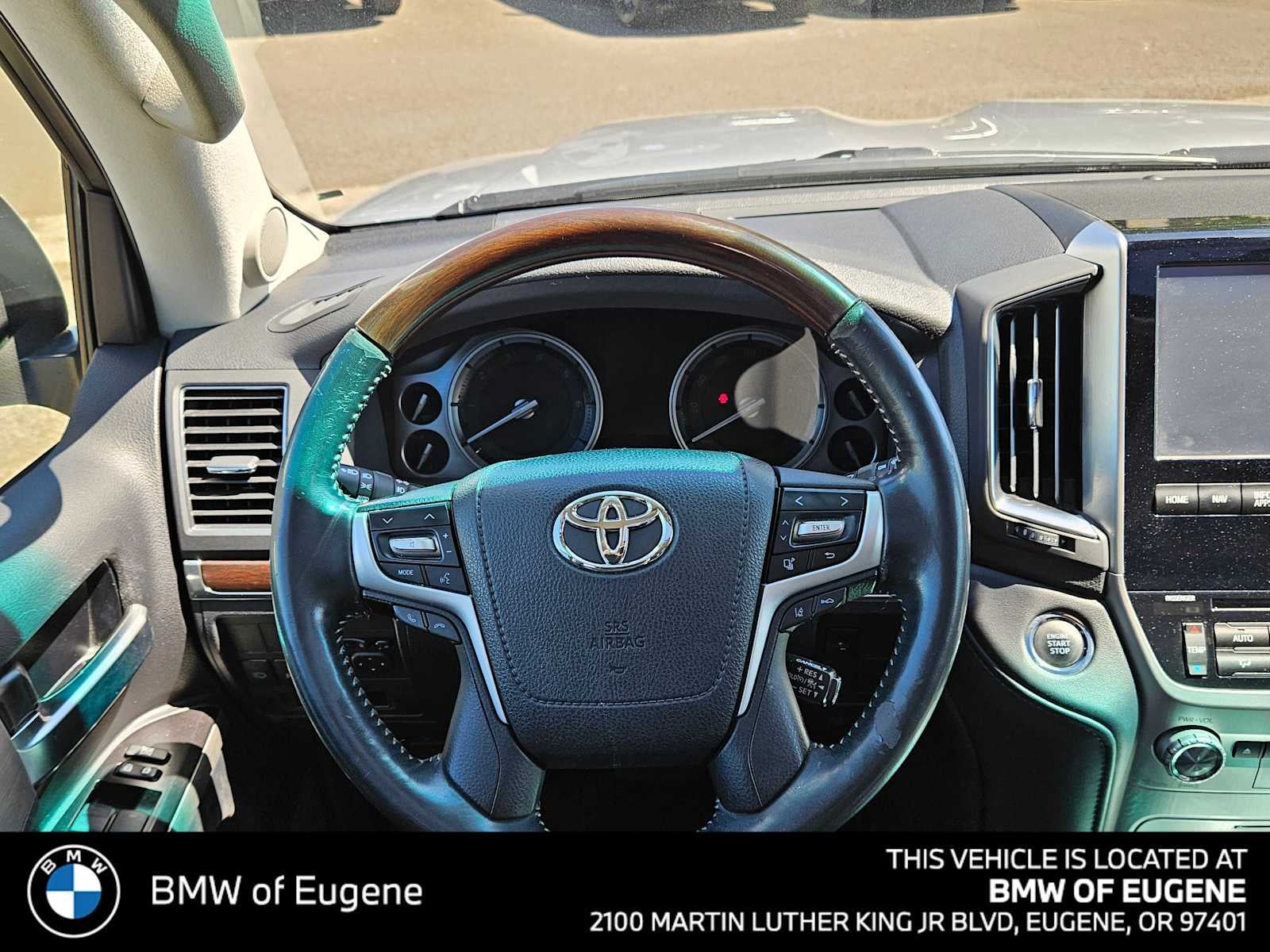 2016 Toyota Land Cruiser 4dr 4WD (Natl)