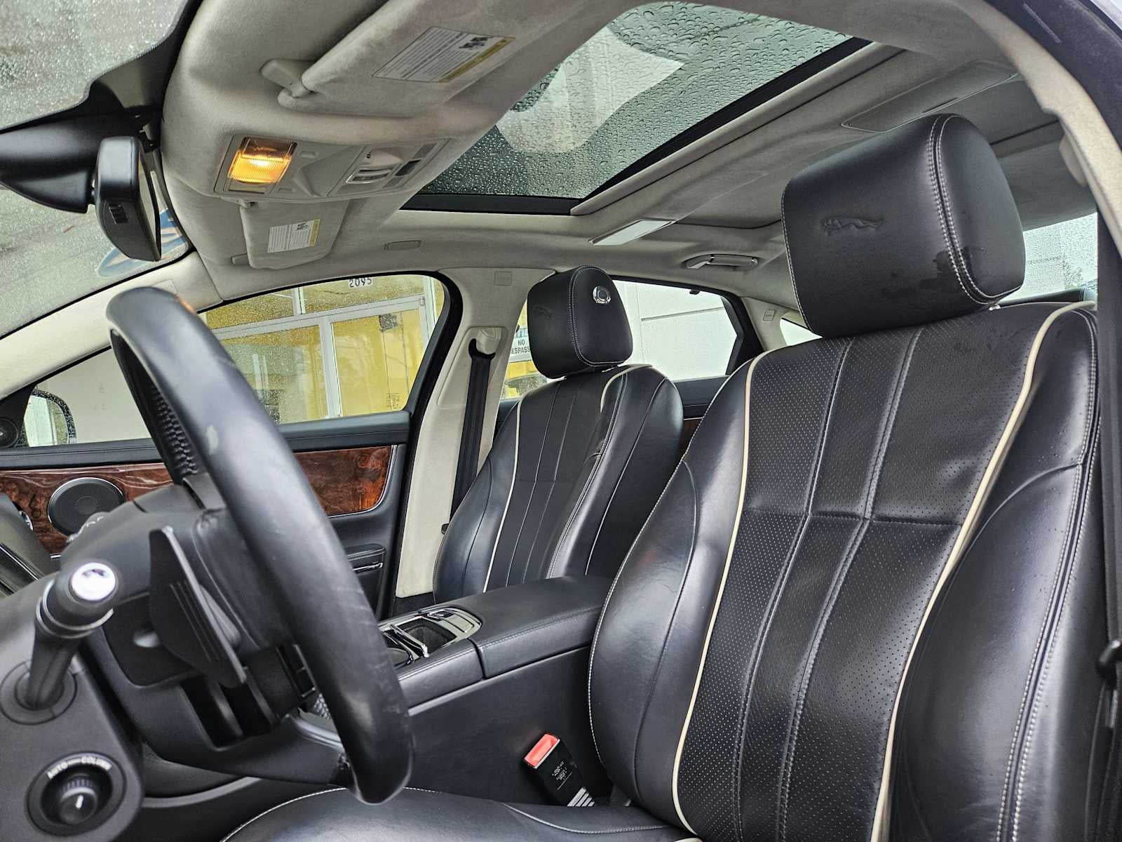 2015 Jaguar XJ XJL Portfolio