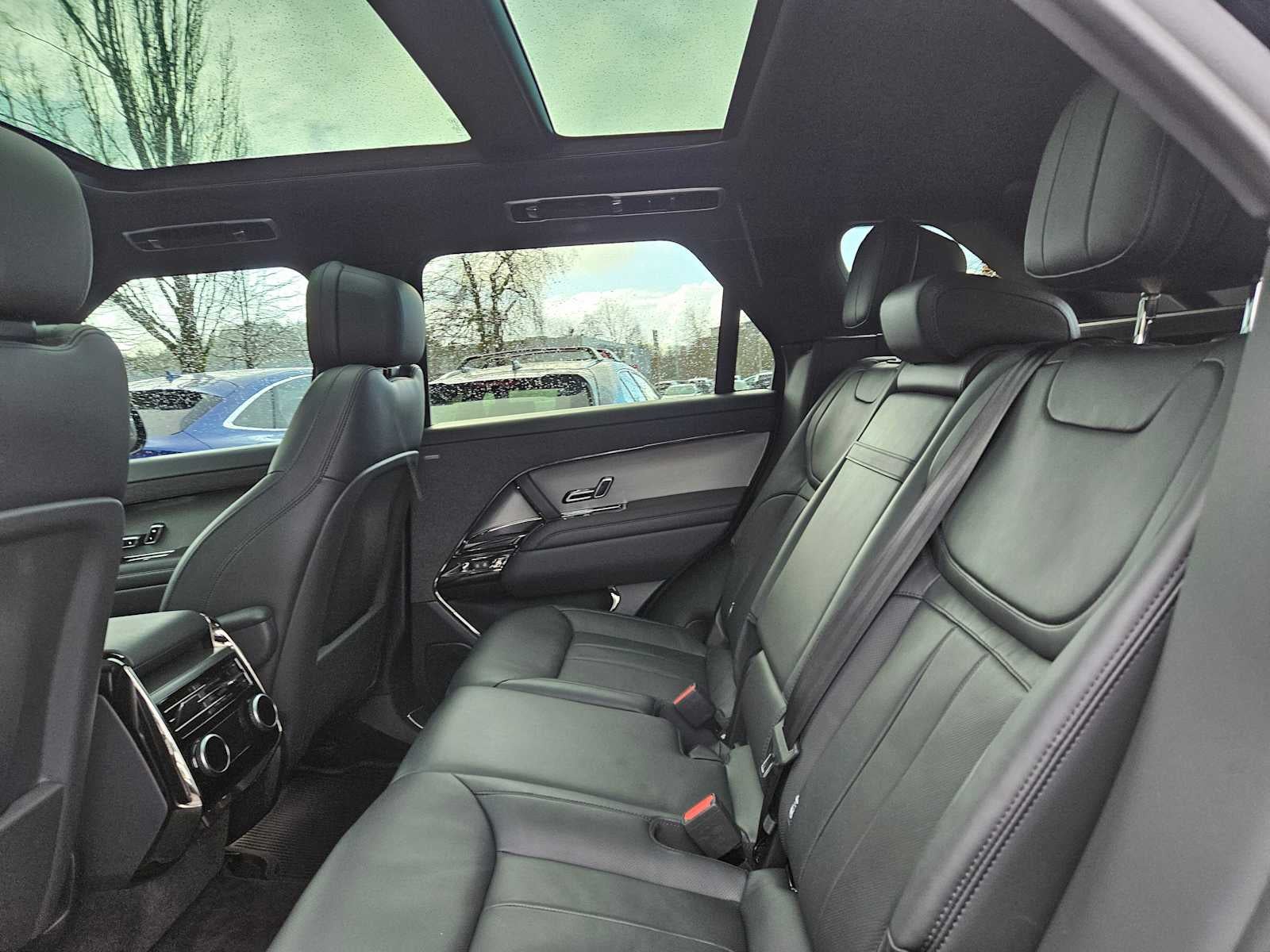 2024 Land Rover Range Rover Sport SE