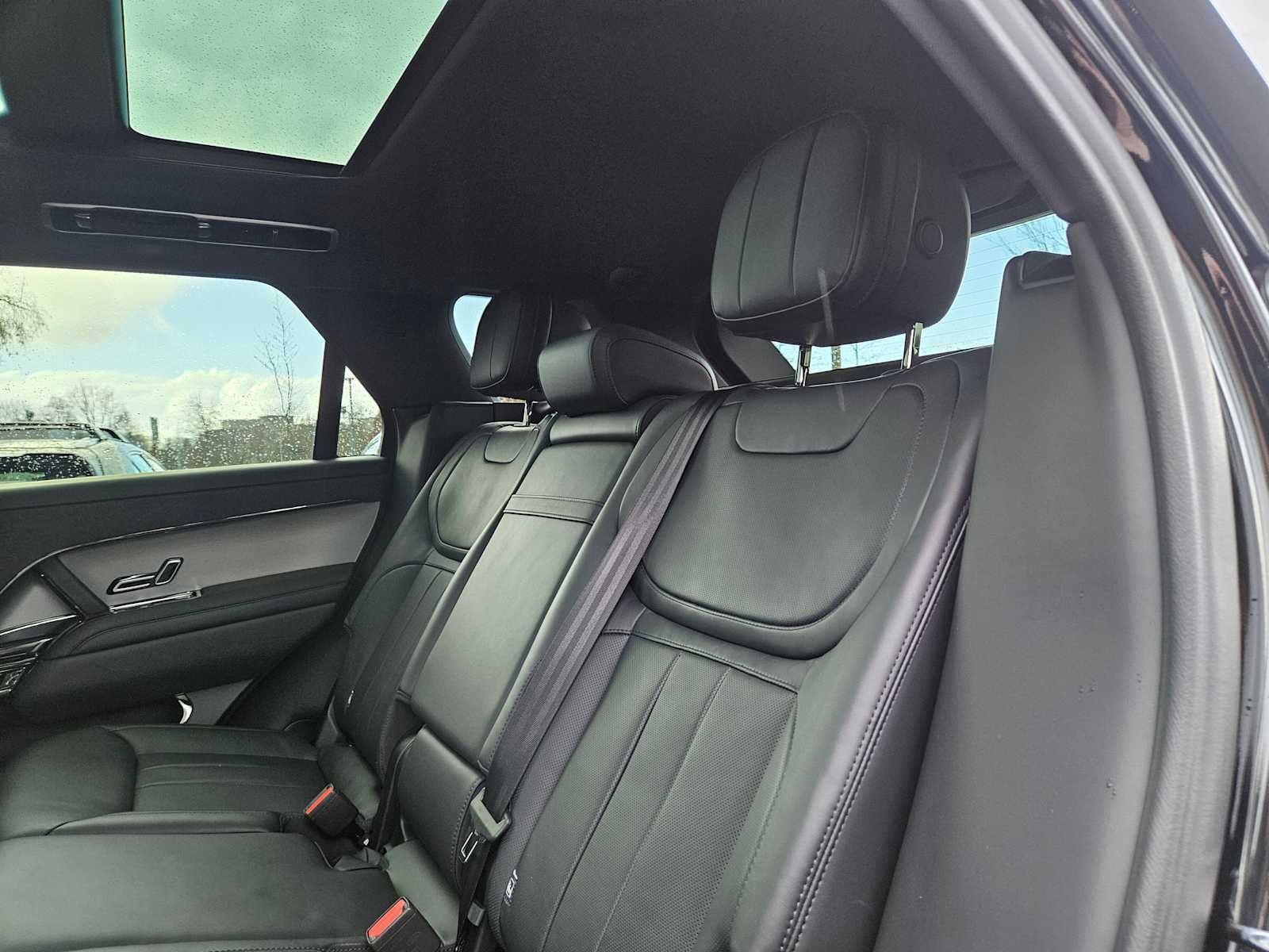 2024 Land Rover Range Rover Sport SE