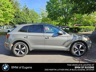 2023 Audi Q5 S line Prestige