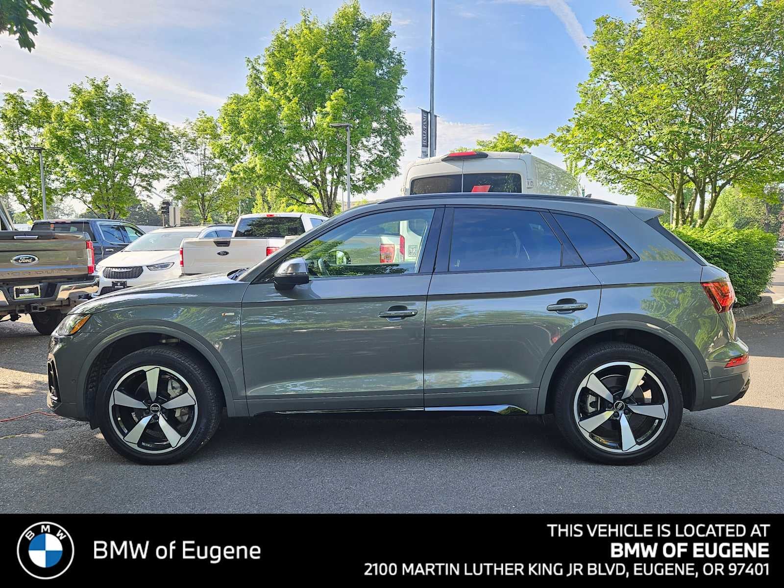 2023 Audi Q5 S line Prestige
