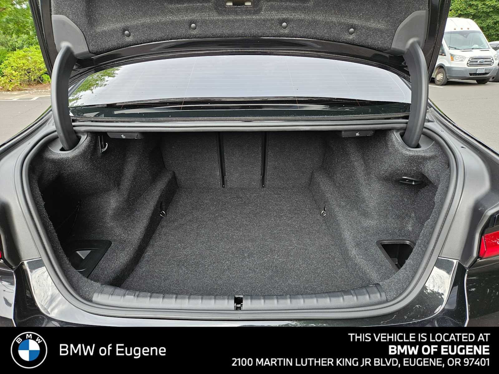 2023 BMW 540i 540i