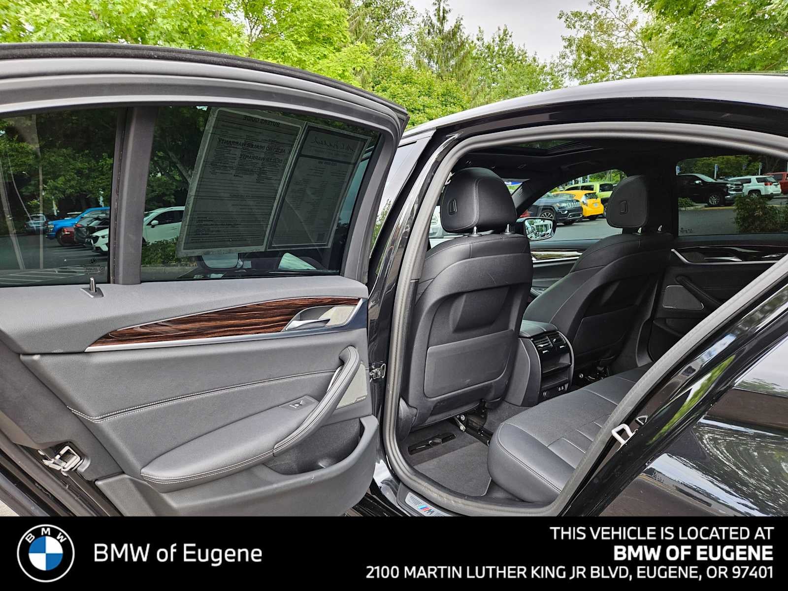 2023 BMW 540i 540i