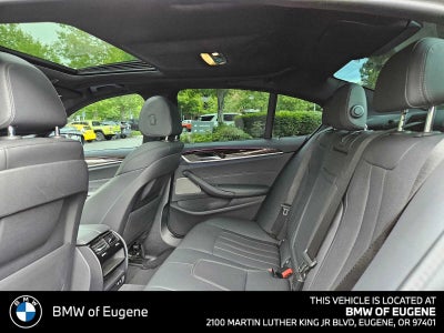 2023 BMW 540i 540i