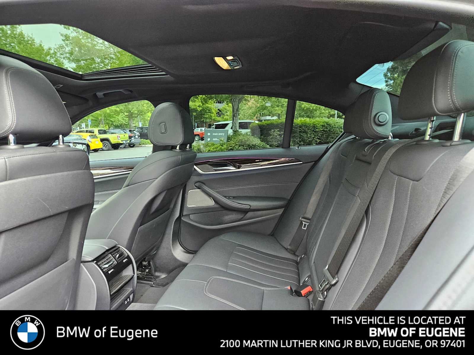 2023 BMW 540i 540i
