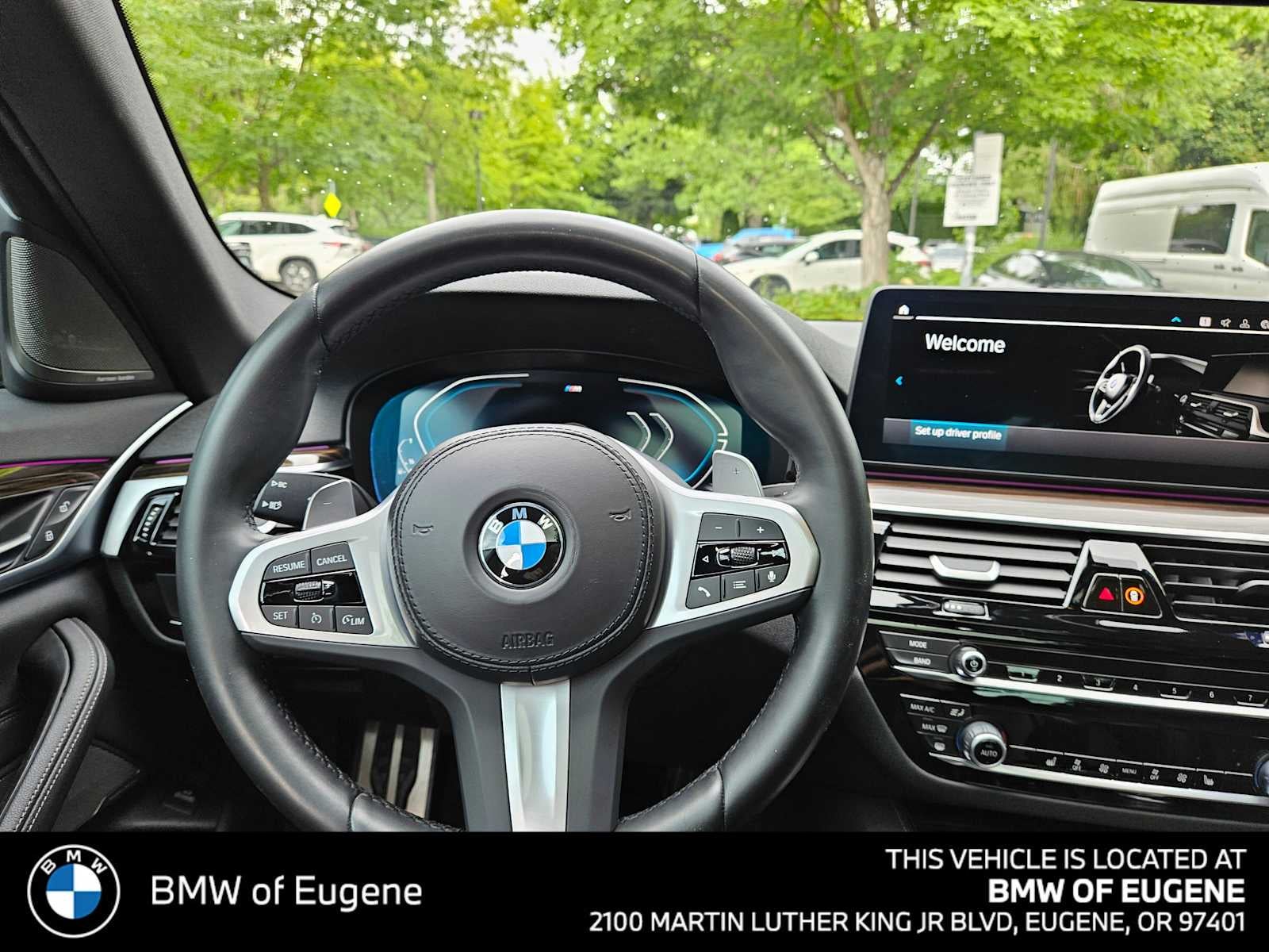 2023 BMW 540i 540i