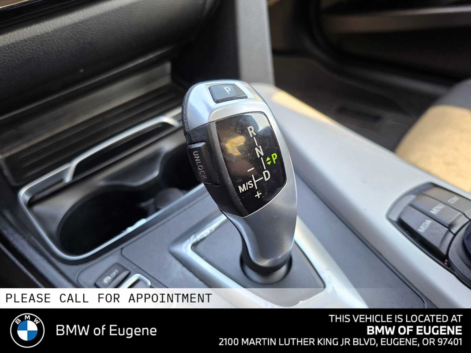2018 BMW 3 Series 320i xDrive