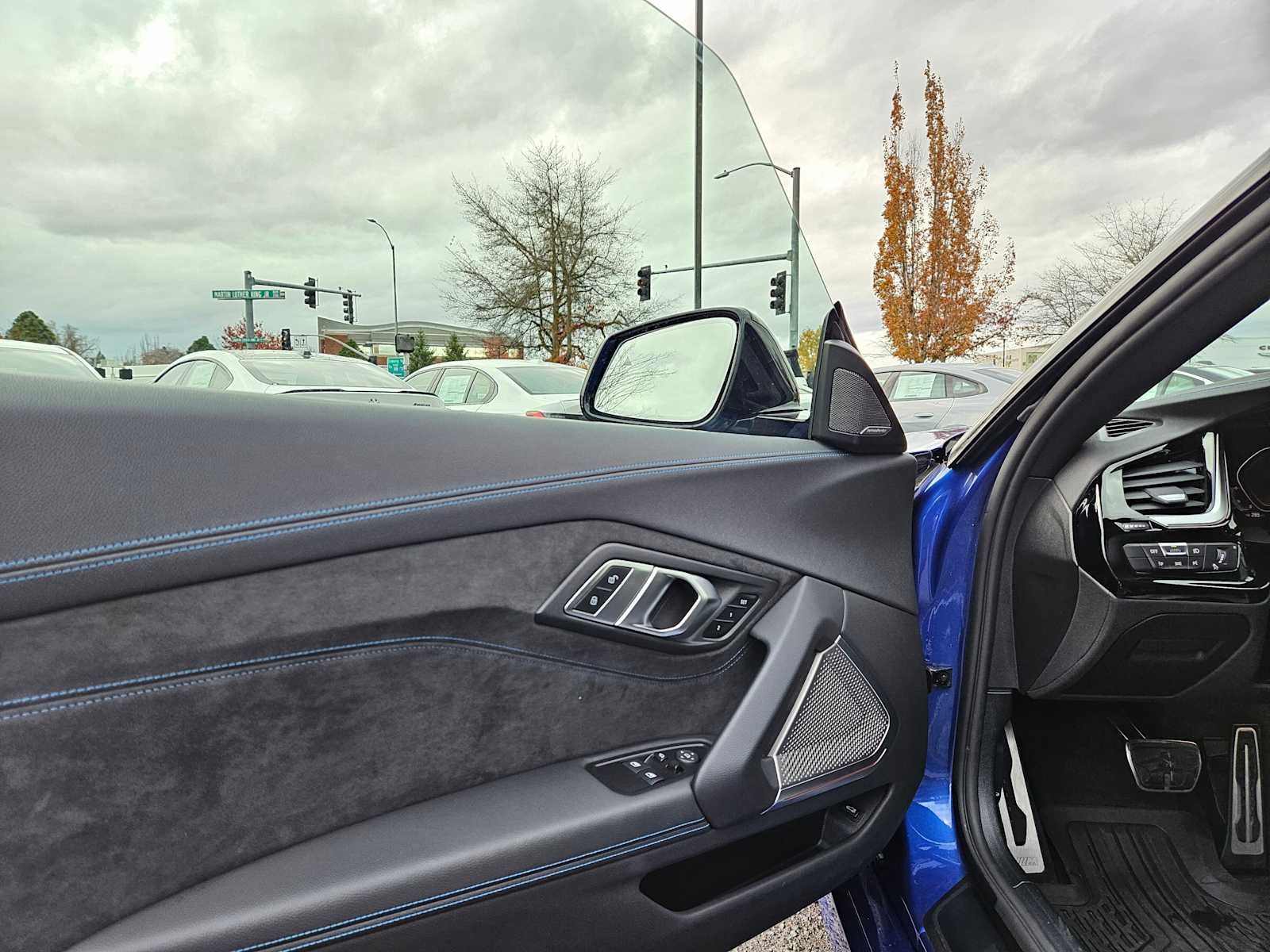 2025 BMW Z4 sDrive30i