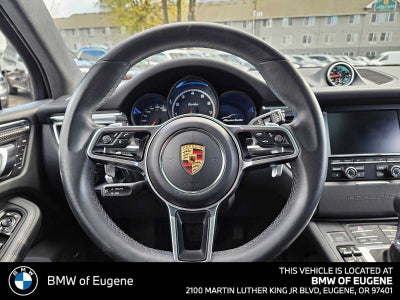 2015 Porsche Macan Turbo