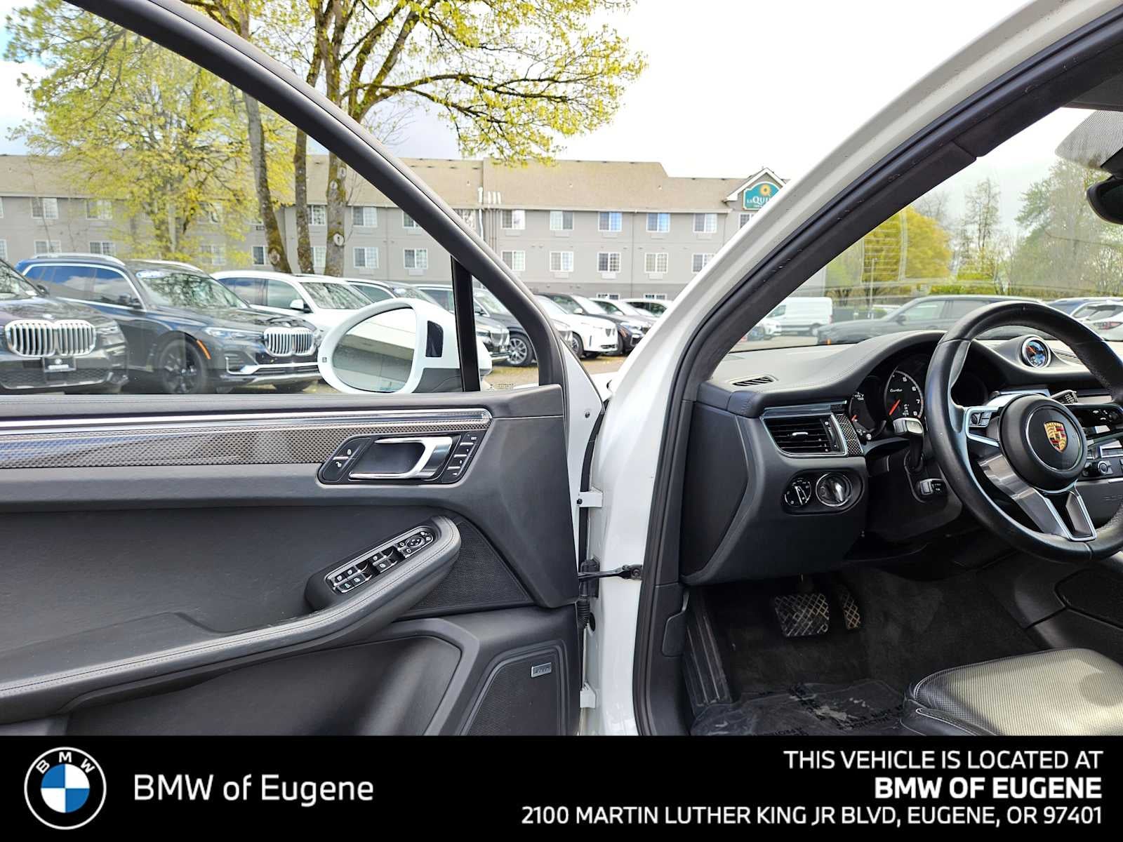 2015 Porsche Macan Turbo